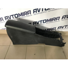 Подлокотник центральная консоль Toyota Avensis T27 2009- 5892505010C0